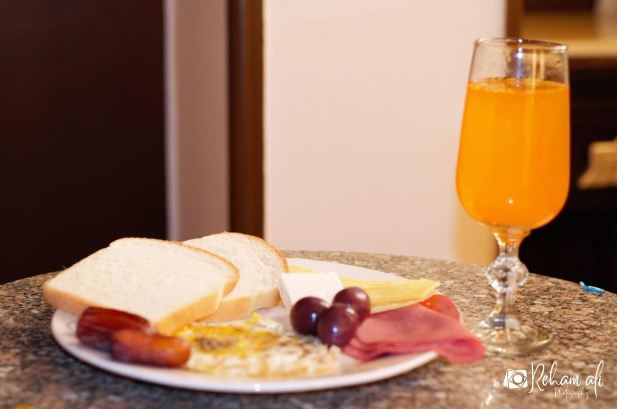 The Location Hotel Каїр Екстер'єр фото